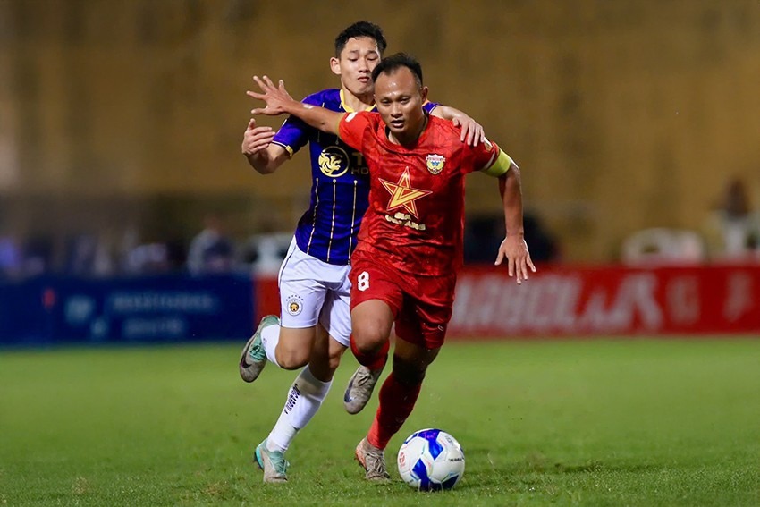 Hà Nội sẽ có được chiến thắng trên sân khách. nhan-dinh-soi-keo-hong-linh-ha-tinh-vs-ha-noi-luc-18h00-ngay-31-10-2025-1