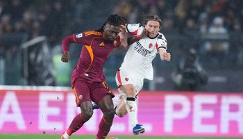 AS Roma vs AC Milan (02:45 – 26/01) | Xem lại trận đấu